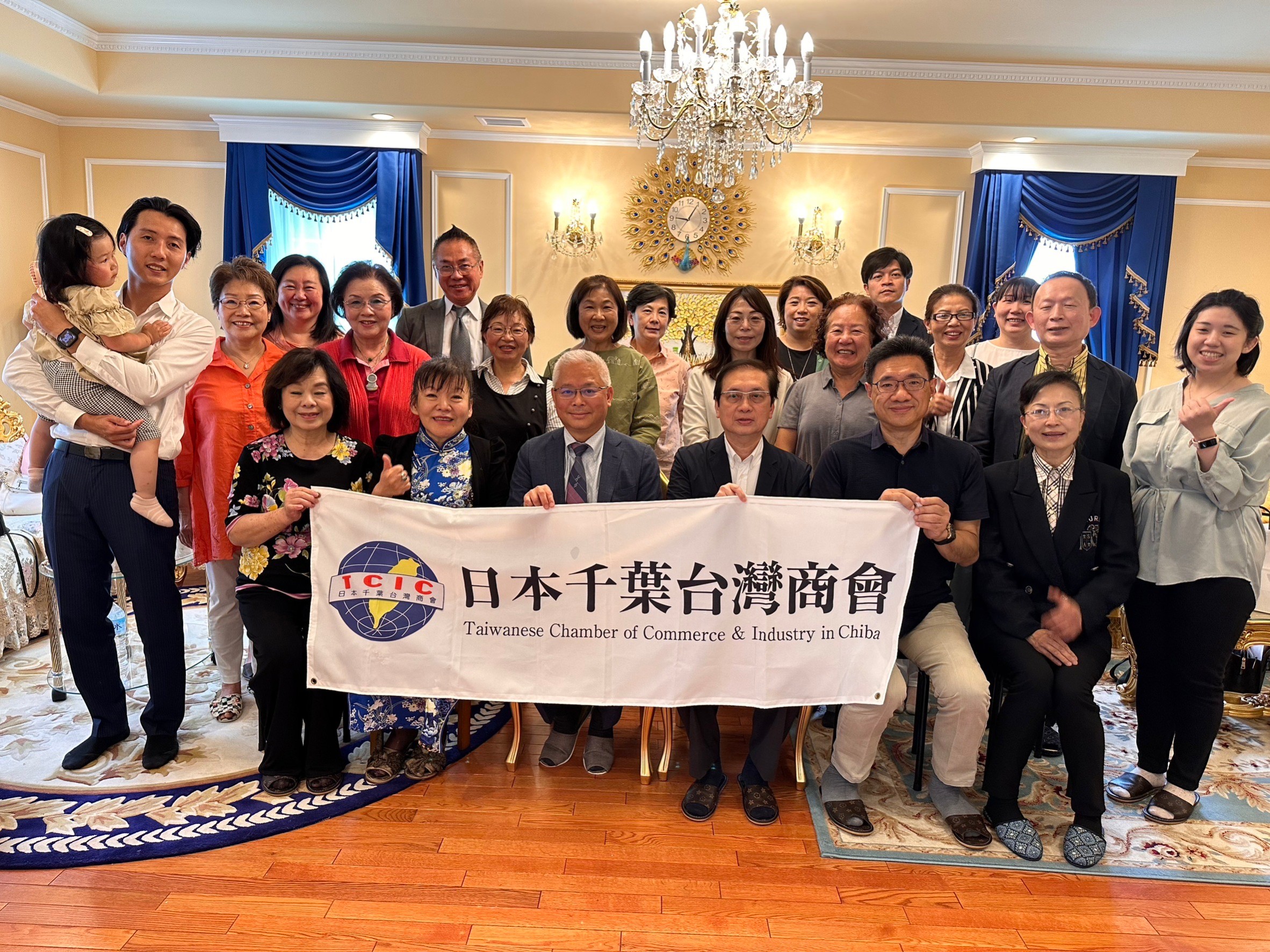 日本千葉台灣商會舉辦理監事會議及青年部端午包粽活動